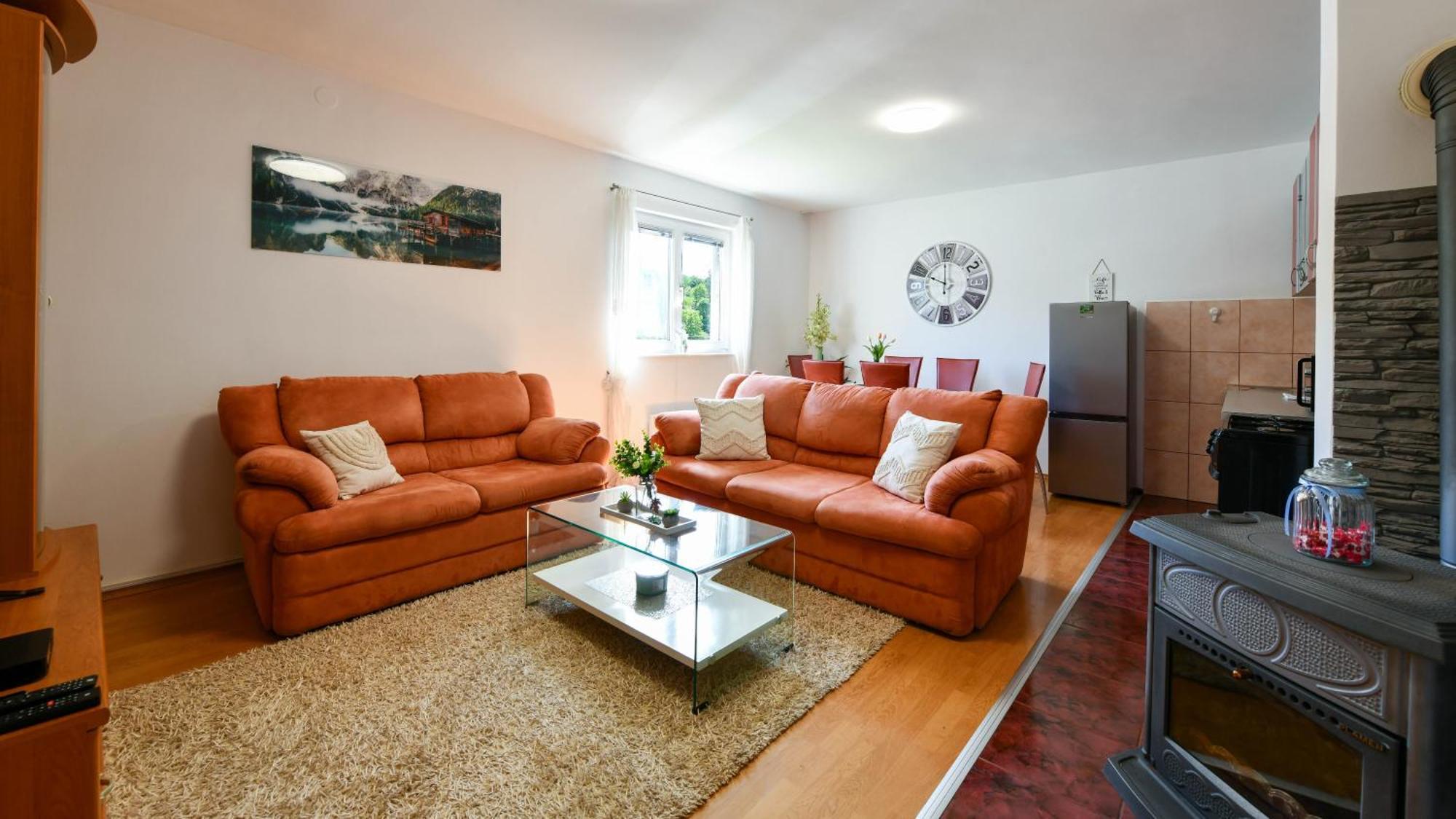 Apartman Tina ราโควิซา ภายนอก รูปภาพ