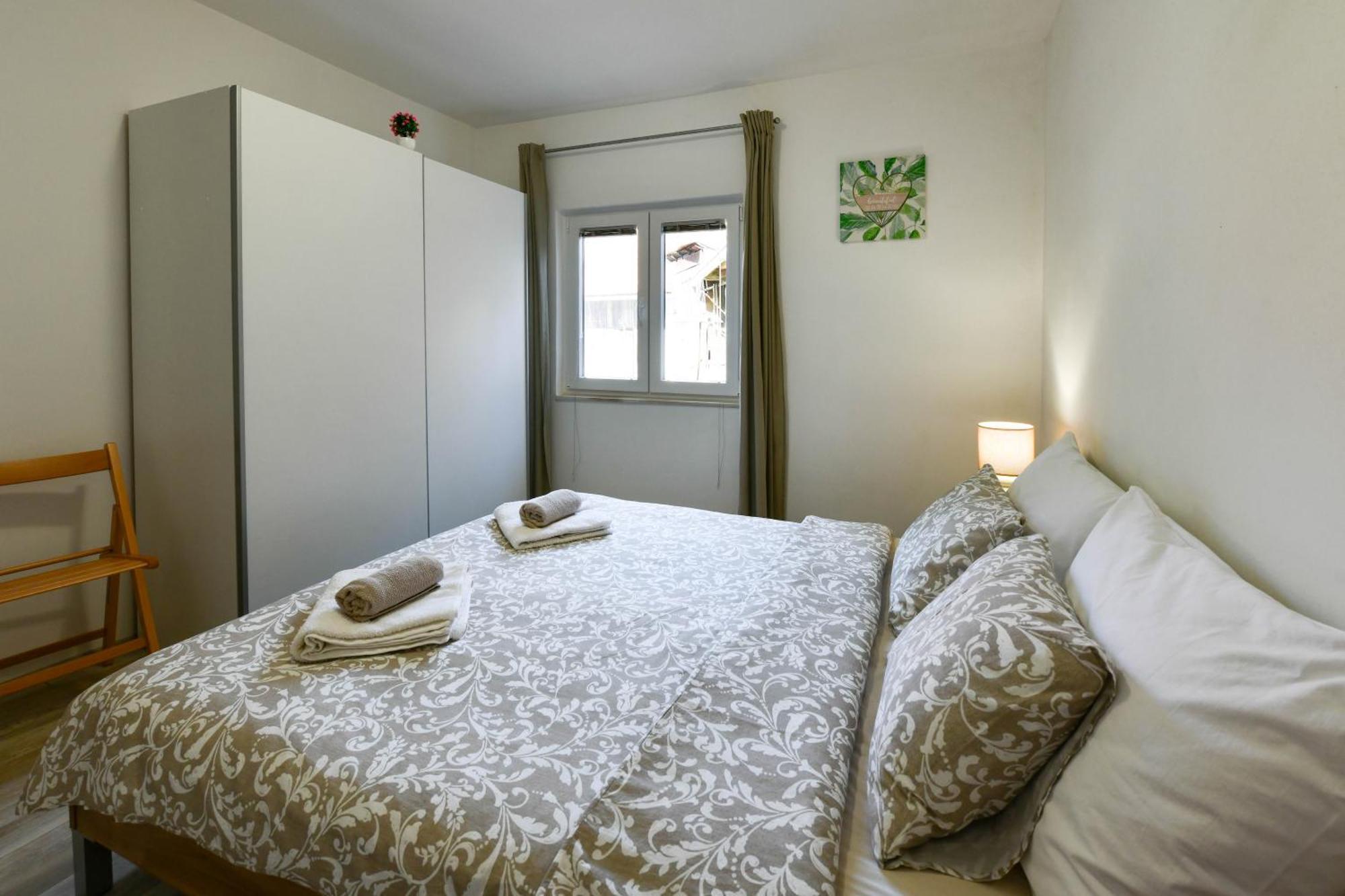 Apartman Tina ราโควิซา ภายนอก รูปภาพ