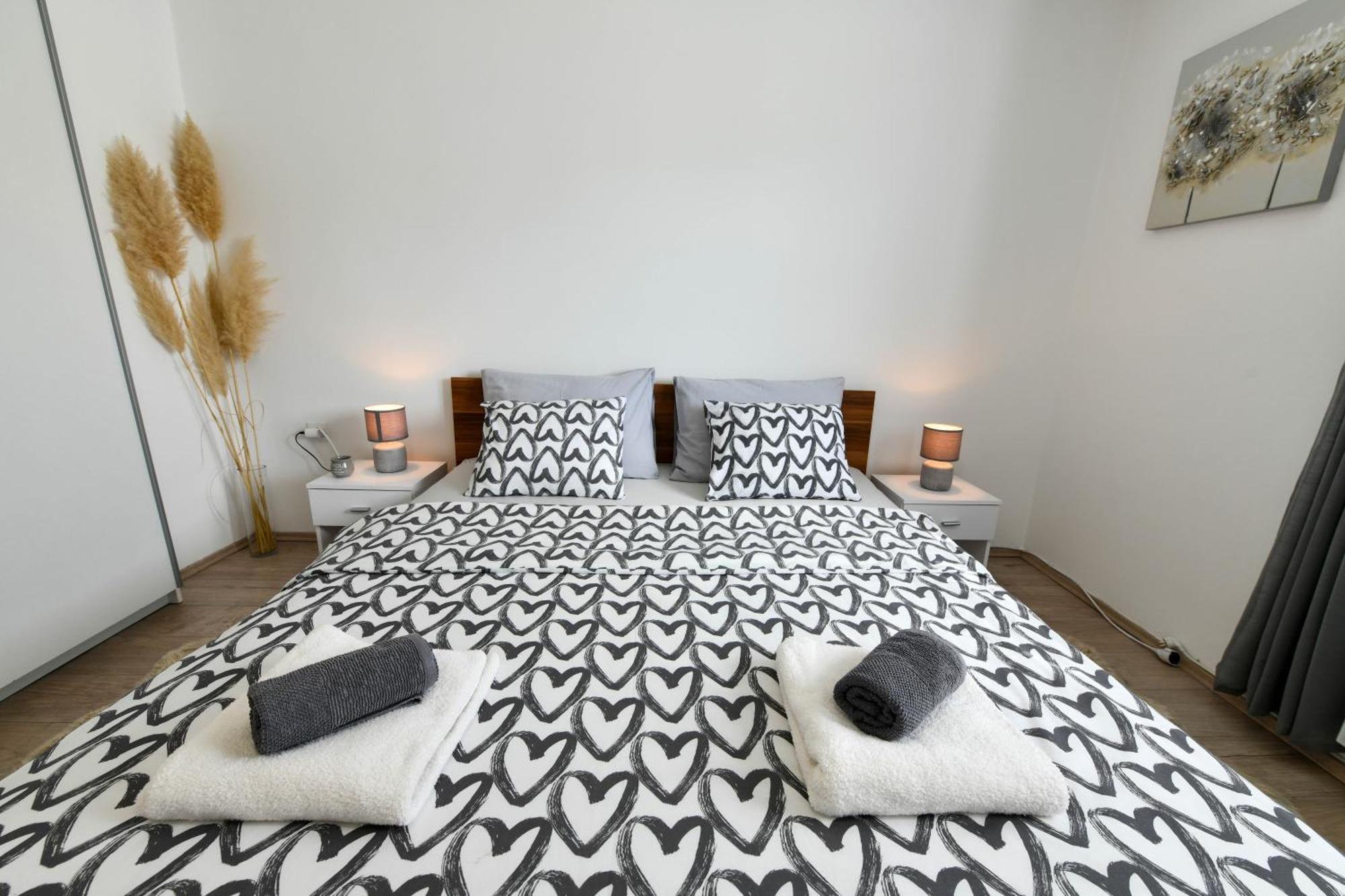 Apartman Tina ราโควิซา ภายนอก รูปภาพ